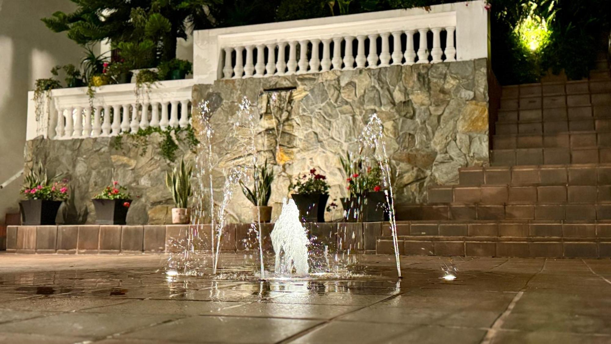 Vista Del Angel Hotel Boutique Quito Bagian luar foto