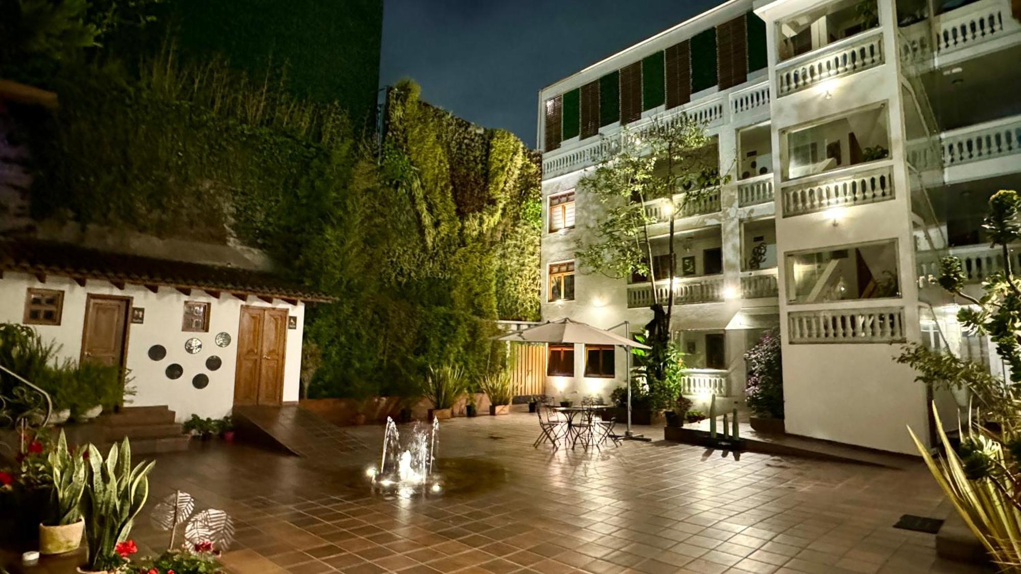Vista Del Angel Hotel Boutique Quito Bagian luar foto