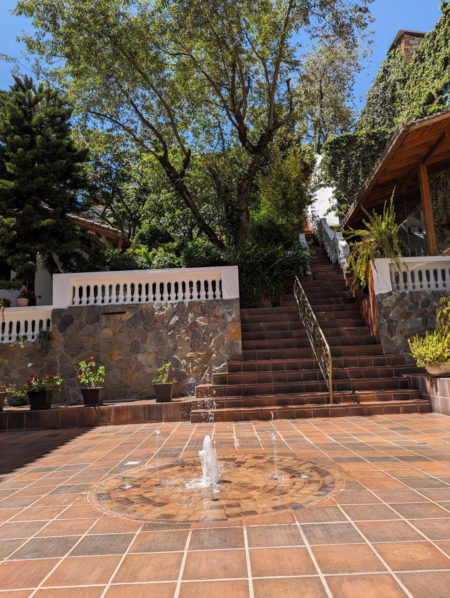 Vista Del Angel Hotel Boutique Quito Bagian luar foto