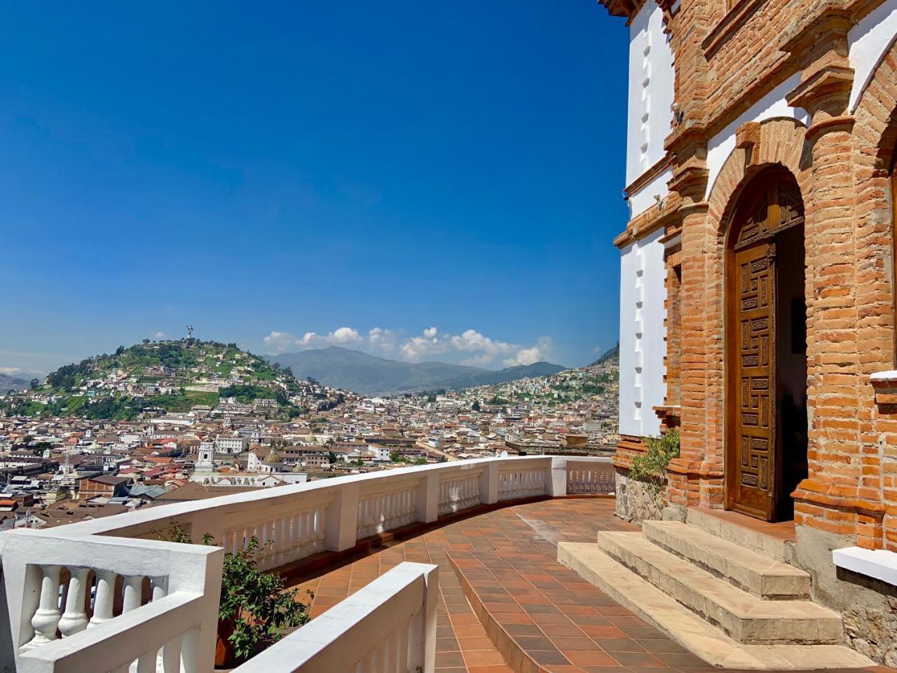 Vista Del Angel Hotel Boutique Quito Bagian luar foto